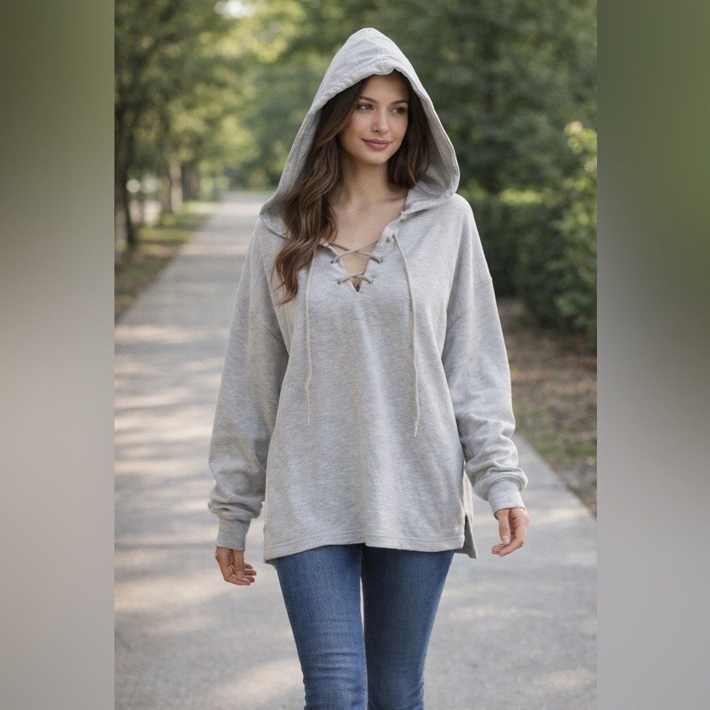 Lulu's "Extra Mile" Heather Gray Lace Up Hoodie